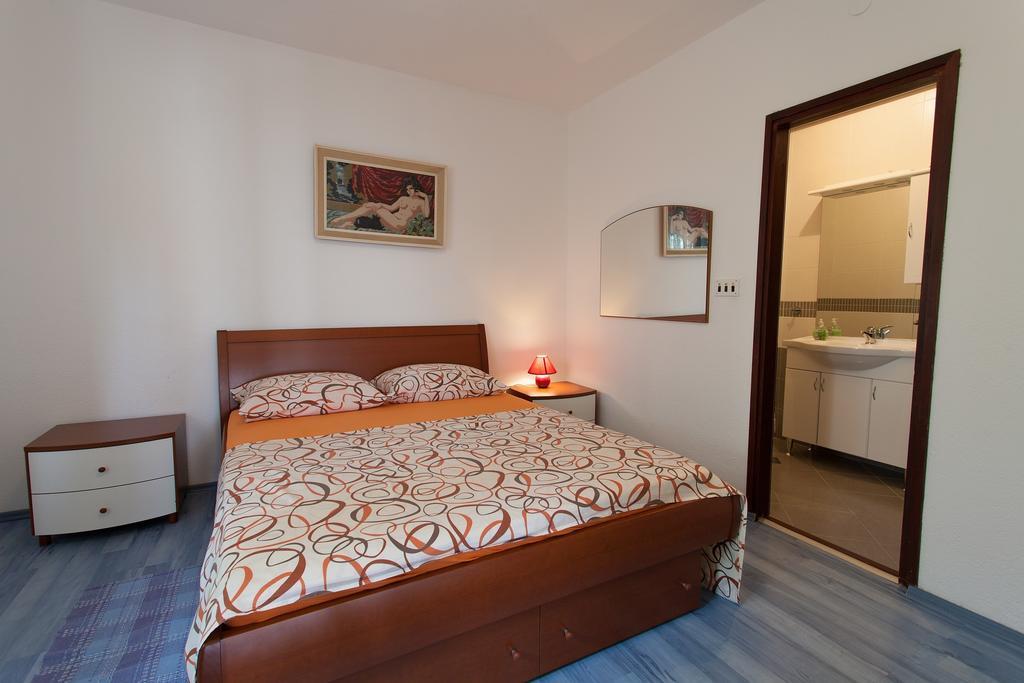 Apartman Kondic Omišalj Rum bild