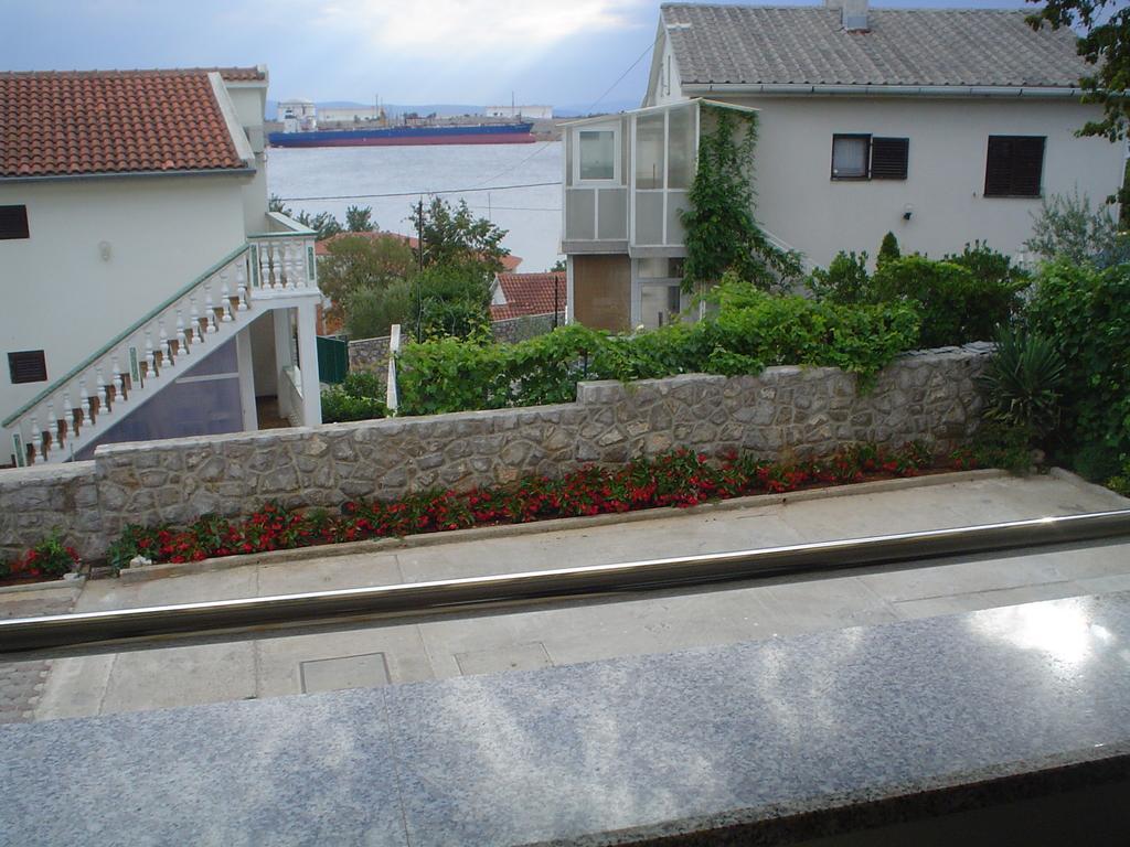 Apartman Kondic Omišalj Rum bild