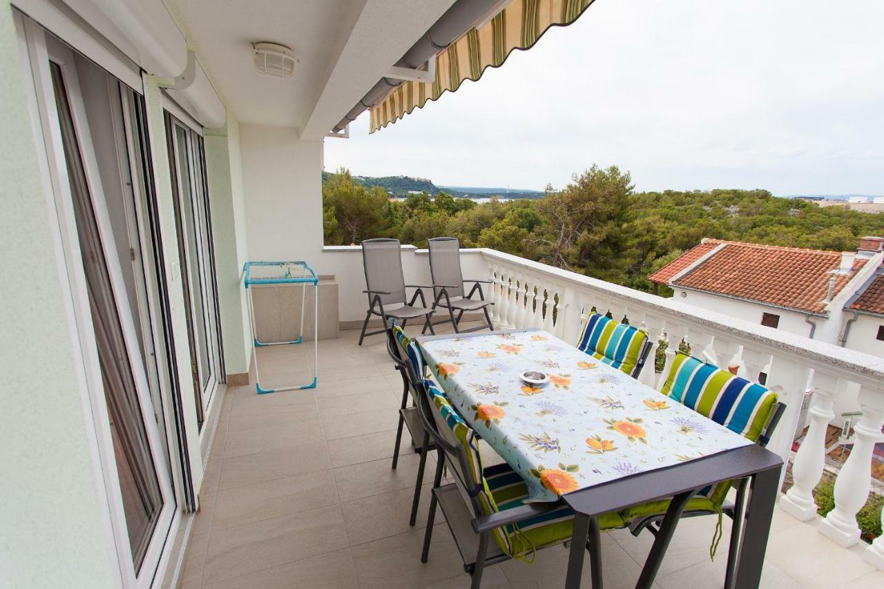 Apartman Kondic Omišalj Exteriör bild