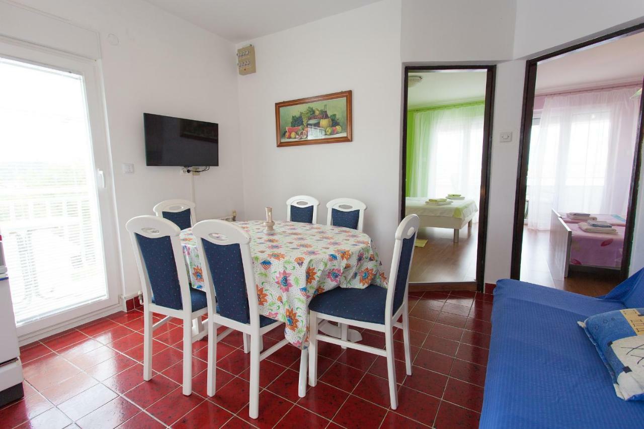 Apartman Kondic Omišalj Exteriör bild